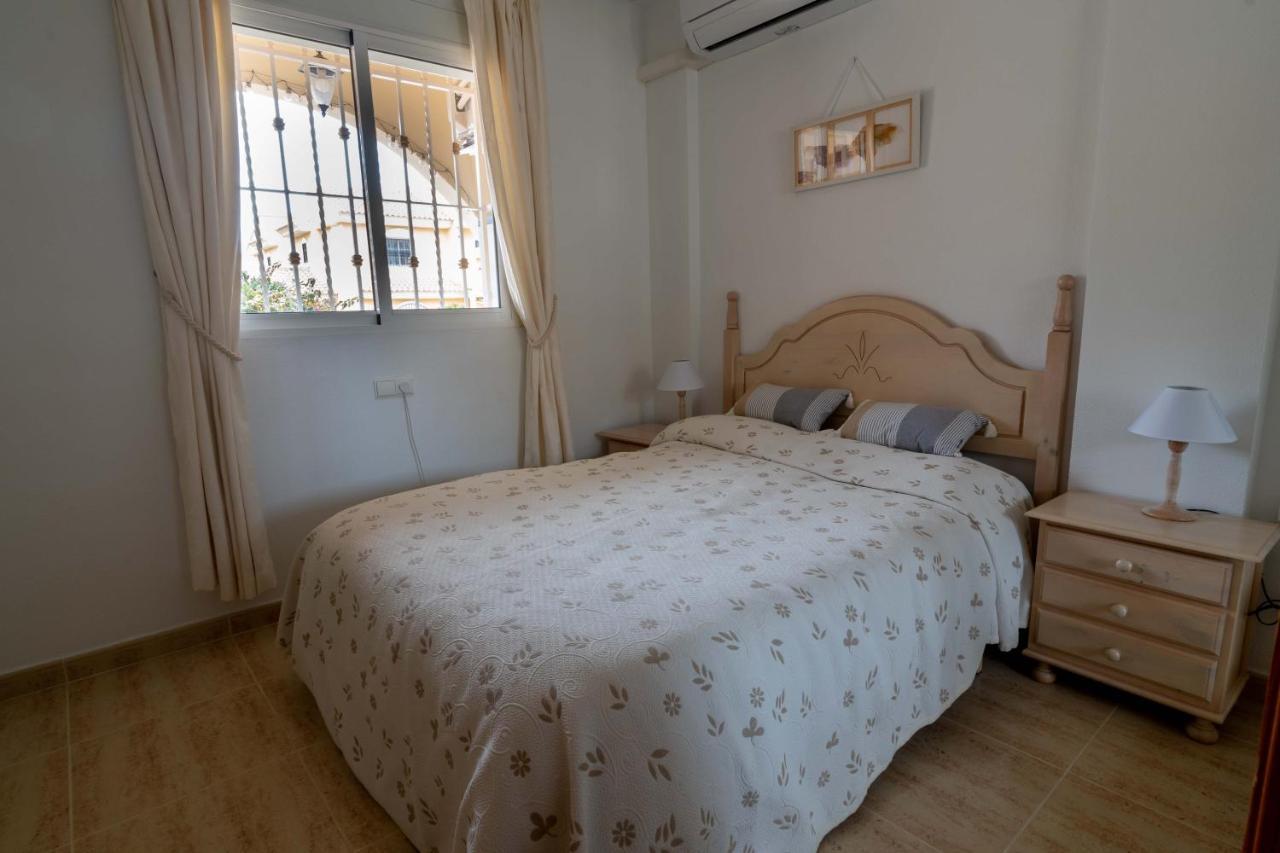 Casa Winnie Аликанте Екстериор снимка
