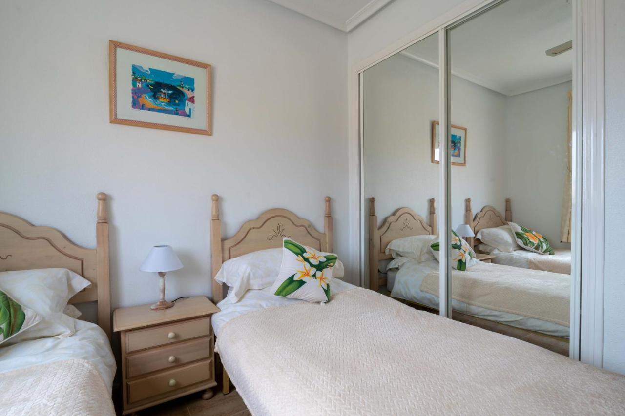 Casa Winnie Аликанте Екстериор снимка